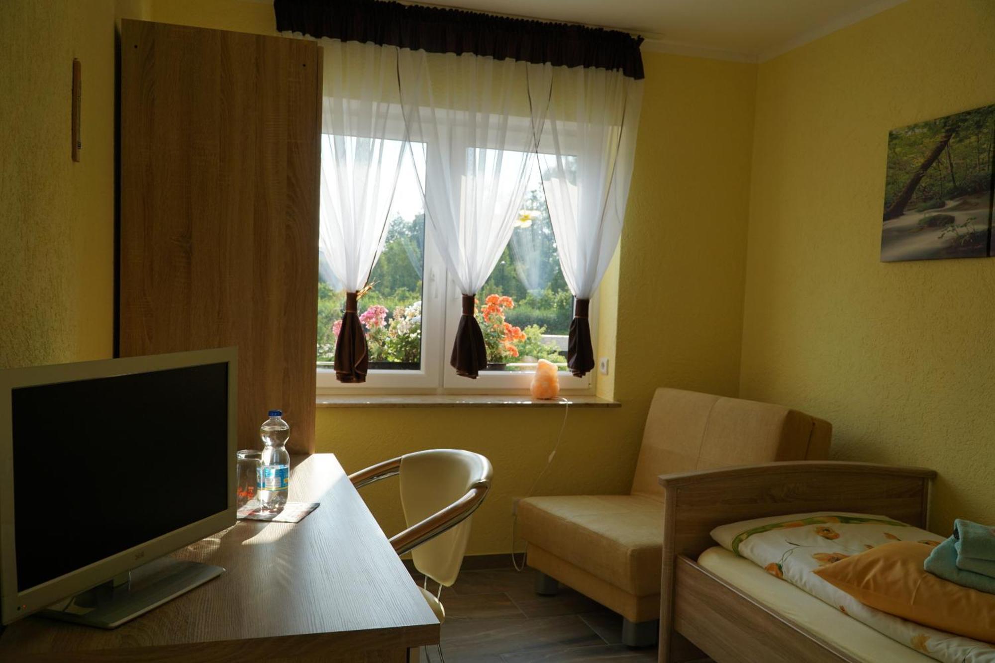 Pension Andrea Lugau Cameră foto